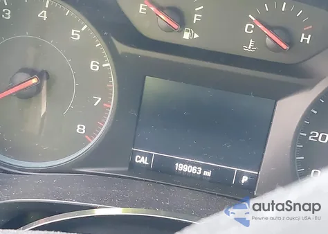 2018 Chevrolet Malibu Lt from USA, damaged, VIN 1G1ZD5ST5JF124322